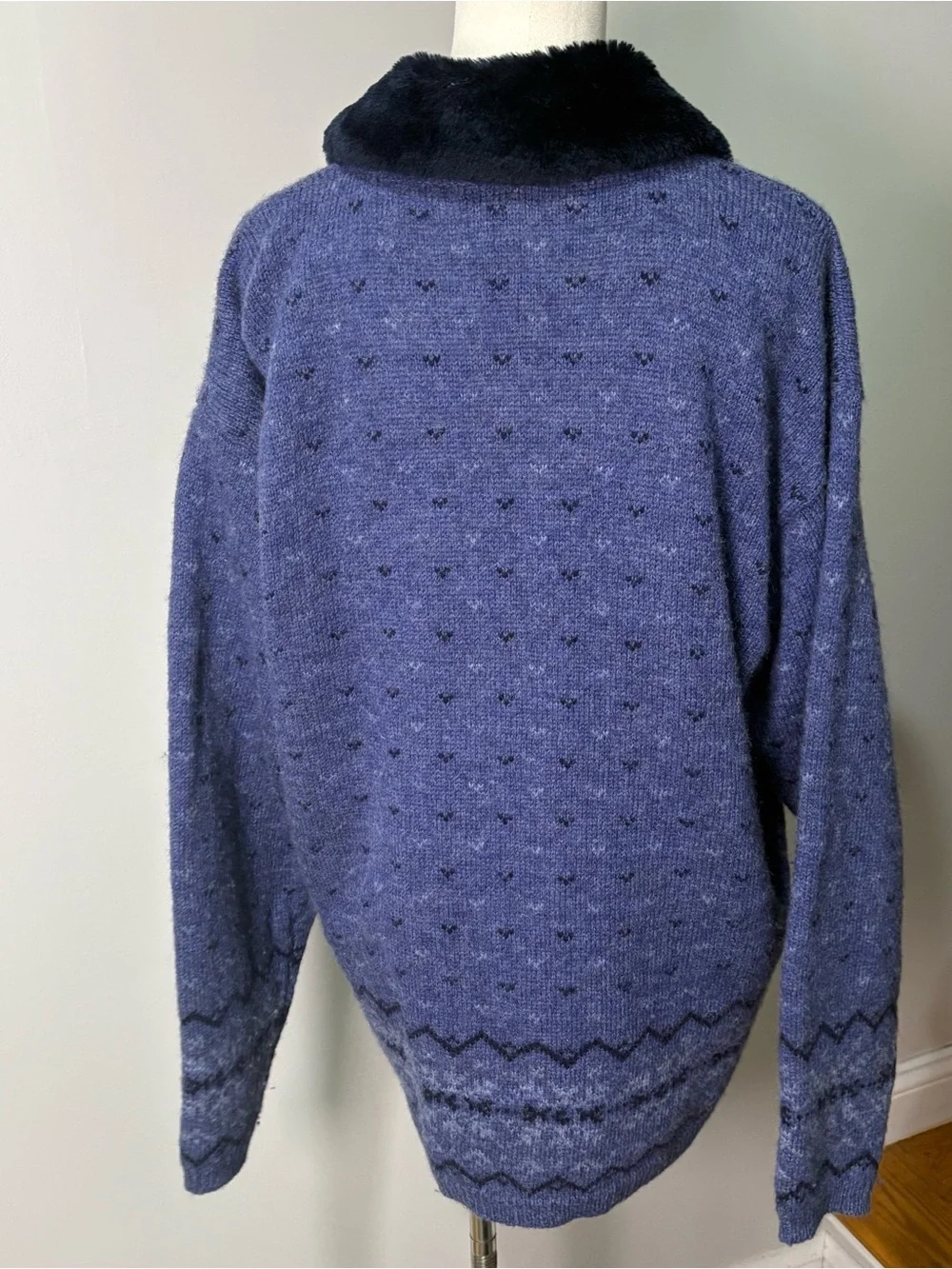 Fair Isle 100% Wool Blue Sweater Cardigan Metal Clasp Sz L Detachable Collar